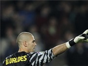 Bóng đá anh, ngoại hạng anh, lịch thi đấu euro 2012, Valdes lập kỷ lục 577 phút không thủng lưới 